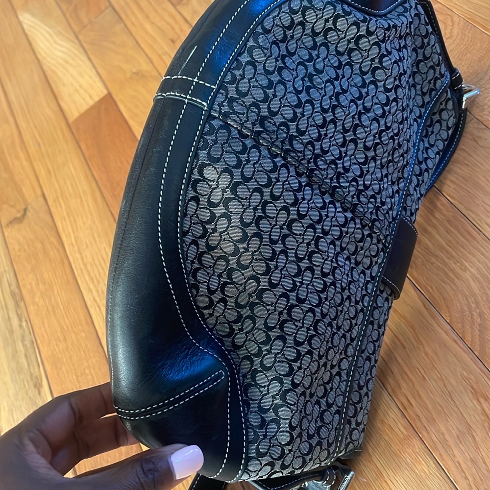 Coach soho mini Black and Gray Textured Shoulder Bag with Metallic Accents - Picture 3 of 6